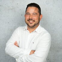 Alejandro - Zahnarzt Hann. Münden